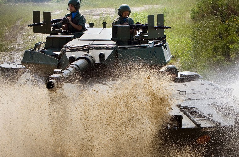 10 xe bọc thép bánh lốp tốt nhất thế giới 10 xe bọc thép bánh lốp tốt nhất thế giới, thế giới lốp, lop xe, lốp xe ô tô, giá lốp, gia lop