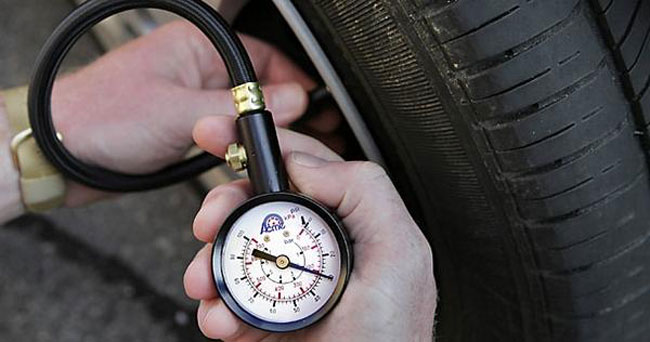 Bảo dưỡng lốp thường xuyên Bảo dưỡng lốp thường xuyên