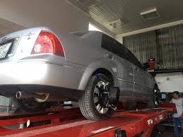 Cân chỉnh thước lái, độ chụm bánh cho xe oto TOYOTA