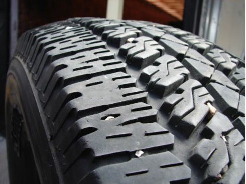 Lốp xe bị mòn Lốp xe bị mòn