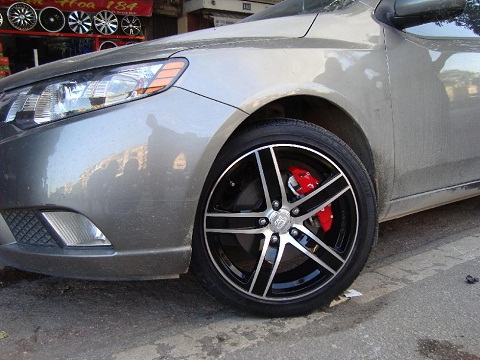 Nâng cấp lốp xe đi chơi ngày Tết Nâng cấp lốp xe đi chơi ngày Tết, thế giới lốp, lop xe, lốp xe ô tô, giá lốp, gia lop