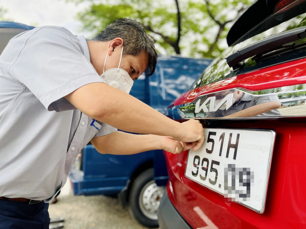 Chuyển nơi ở có phải đổi biển số định danh?