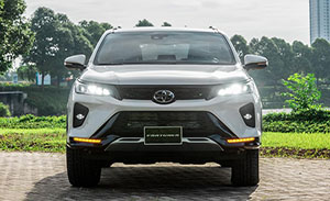 Toyota Fortuner 2021 nâng cấp mới tăng giá nhẹ